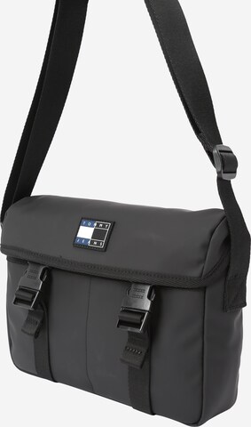 melns Tommy Jeans "Messenger" stila soma: no priekšpuses