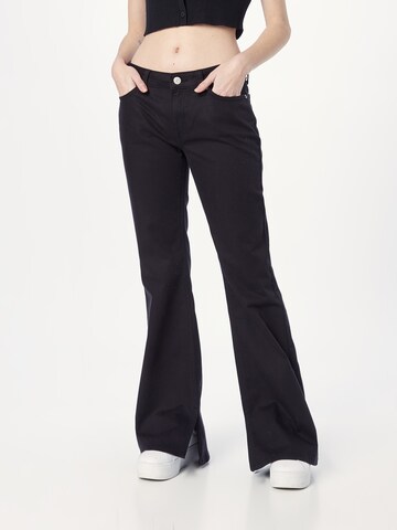 Tommy Jeans Flared Jeans 'SOPHIE' i svart: framsida