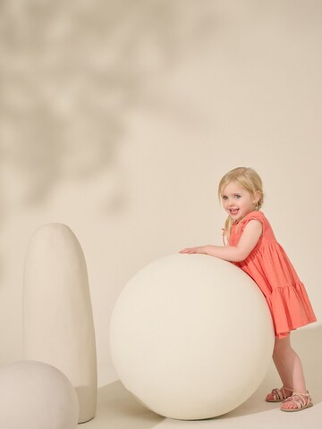 Next - Vestido en rosa