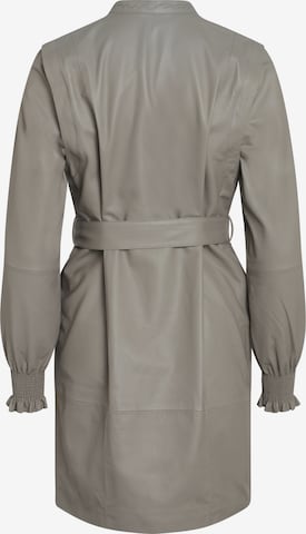 BRUUNS BAZAAR Платье-рубашка 'Petrah' в Серый