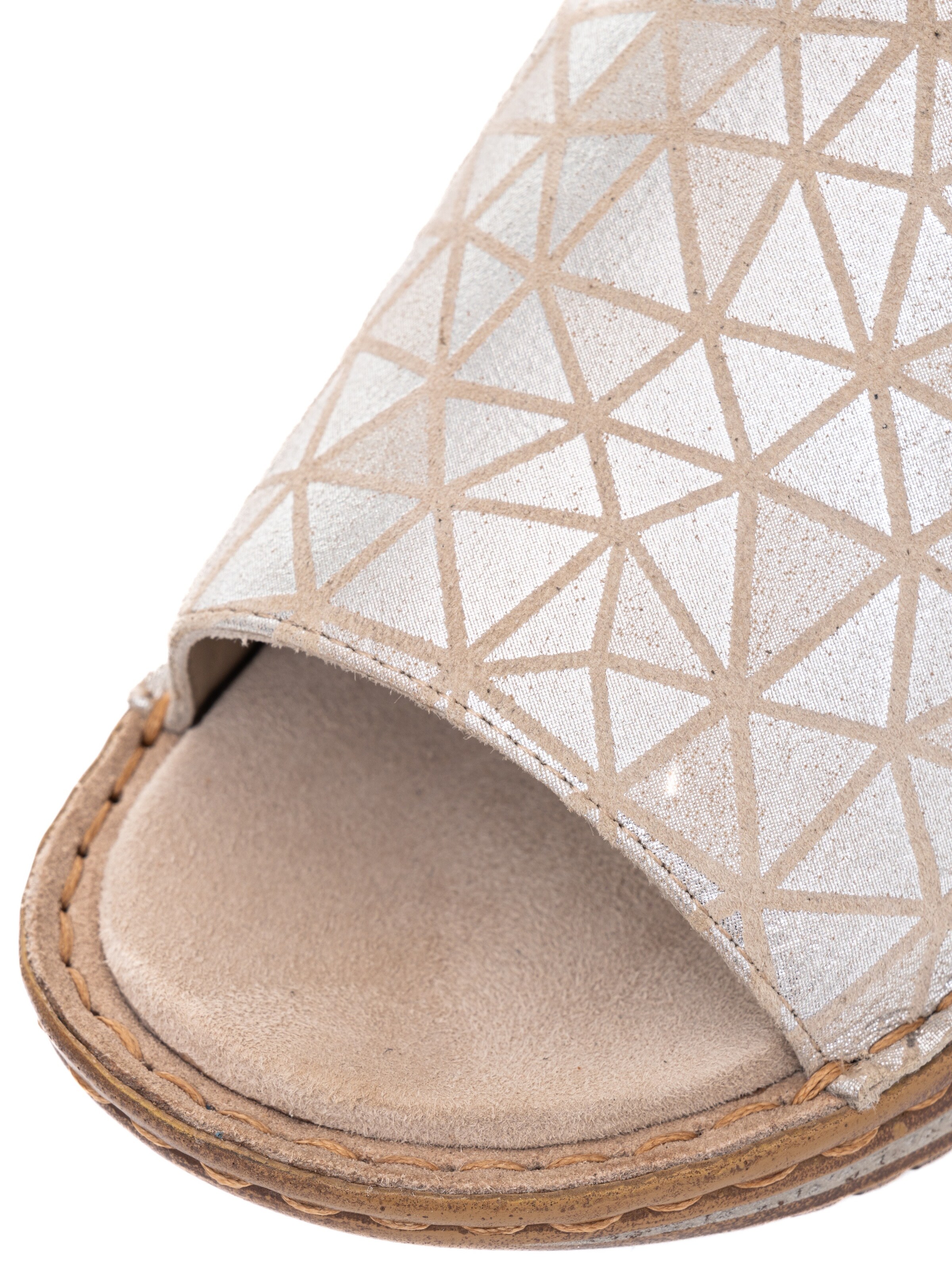 ARA Sandals 'Hawaii' in Beige