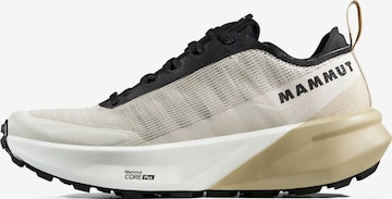 MAMMUT Flats in White: front