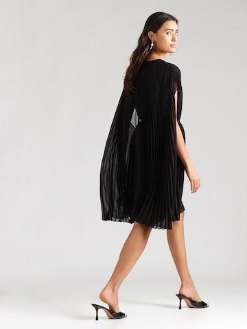 BOSS Koktejlové šaty – černá