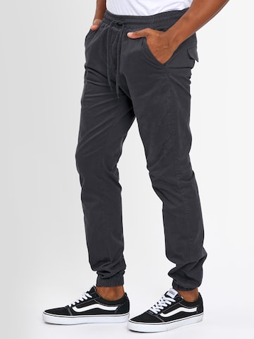 Alessandro Salvarini Tapered Broek in Grijs: voorkant