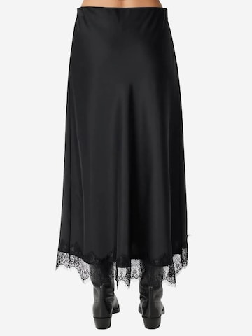 Happiness İstanbul Skirt in Black