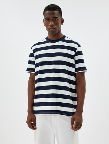 Koton Shirt in Blue: front