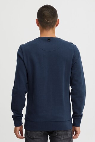 11 Project Pullover 'Pelle' in Blau