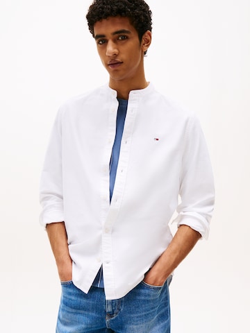 Tommy Jeans Regular fit Overhemd 'ESSENTL' in Wit: voorkant