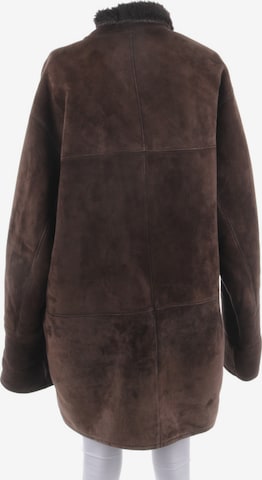 Arma Jacket & Coat in L in Brown