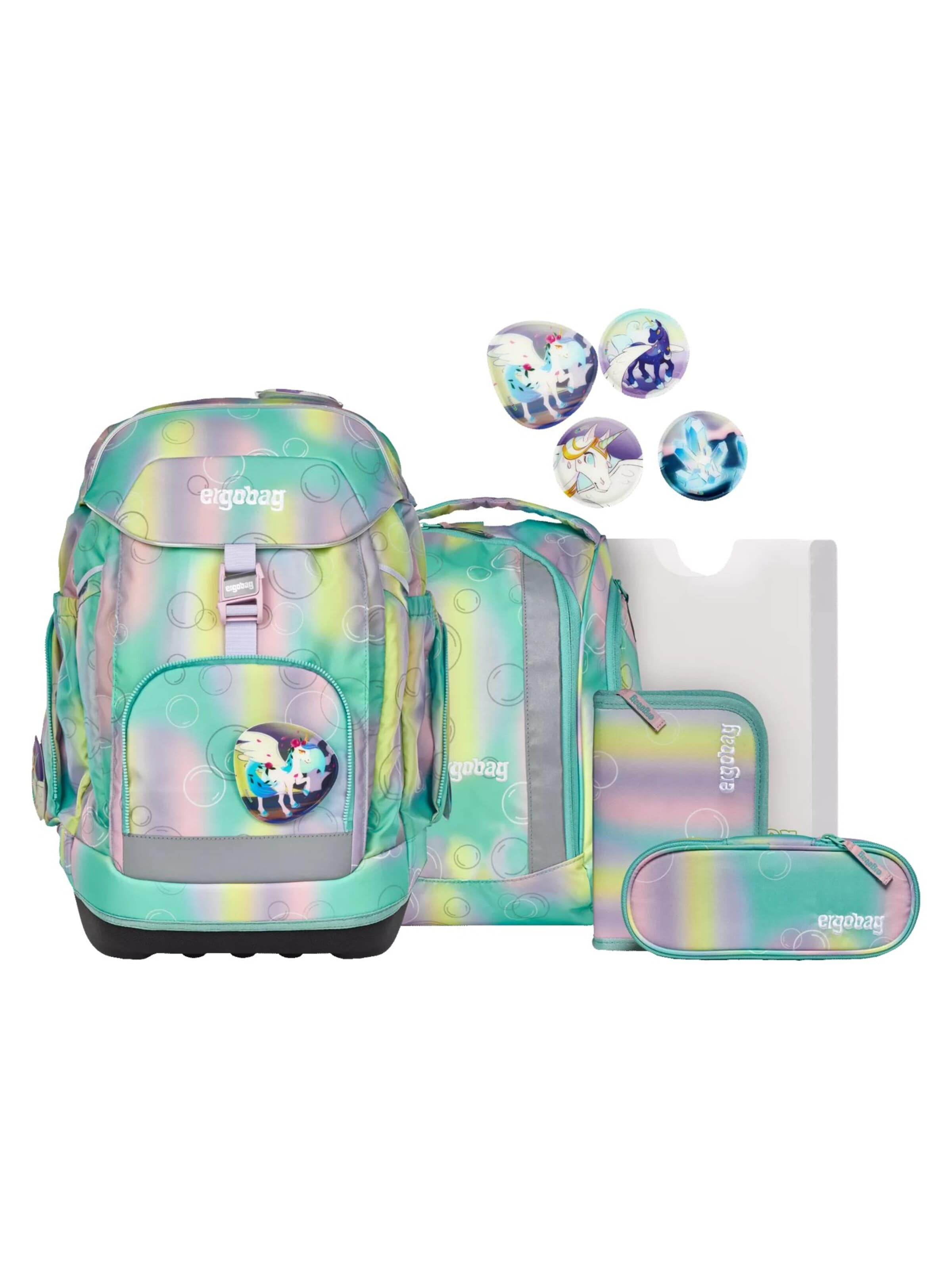 ergobag Backpack 'Schulranzen-Set maxi Set' in Green: front