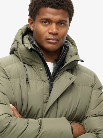 Superdry Χειμερινό παλτό σε πράσινο
