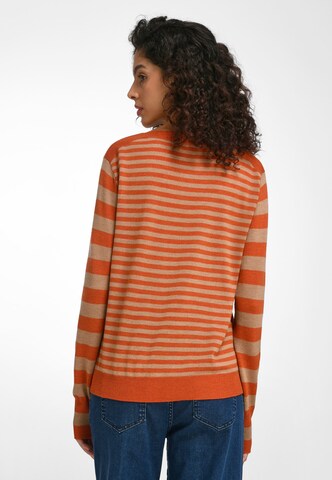 Peter Hahn Sweater in Orange