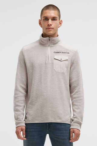 CAMP DAVID Troyer-Sweatshirt mit Twill-Details in Beige: Vorderseite