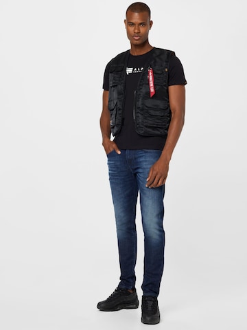 ALPHA INDUSTRIES Shirt in Zwart