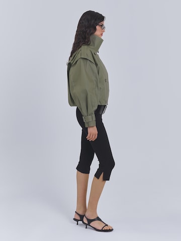 Veste mi-saison 'WAXED' AEMMI en vert