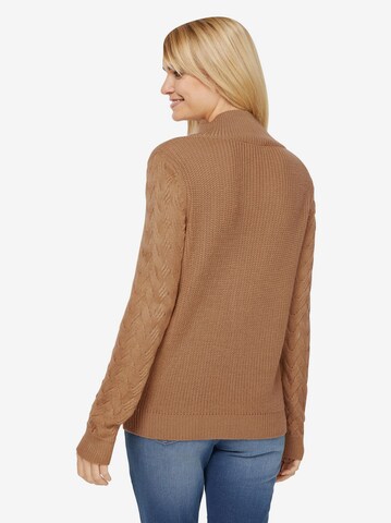 Linea Tesini by heine Sweater in Brown