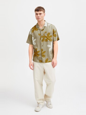 Coupe regular Chemise 'IMAD' !Solid en beige