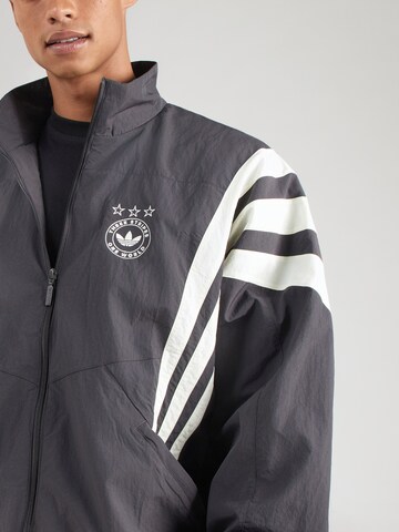 ADIDAS ORIGINALS Between-season jacket in Black