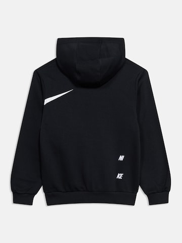 Nike Sportswear Sweatshirt 'CLUB' i svart