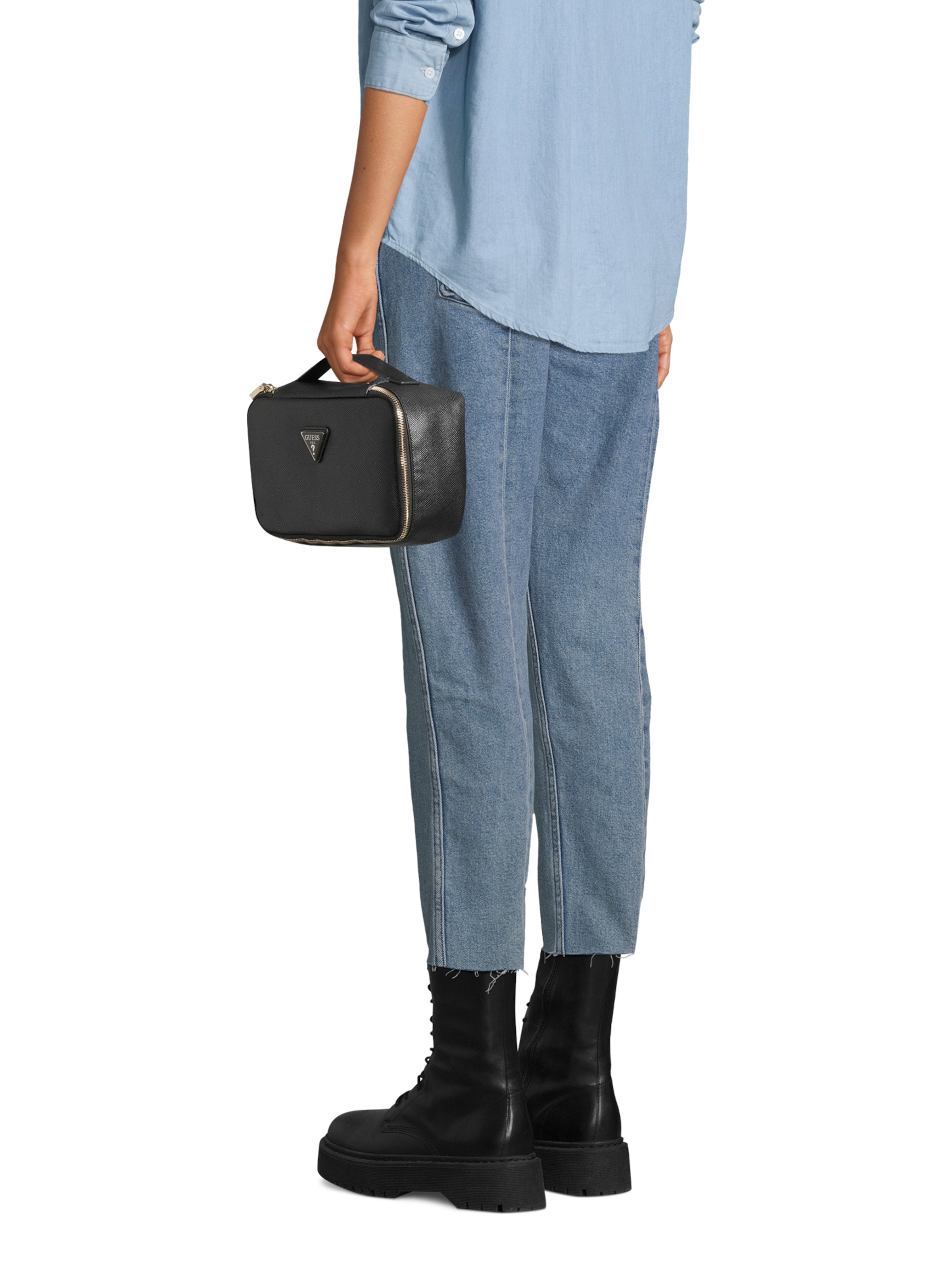 GUESS Toilettilaukku 'NOROM' värissä musta