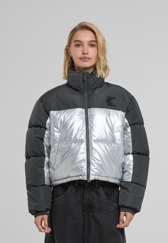 Veste d’hiver Karl Kani en noir : devant
