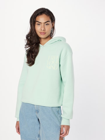 Gina Tricot Sweatshirt 'Milo' in Grün: predná strana