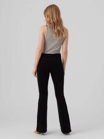 VERO MODA Flared Pants in Black