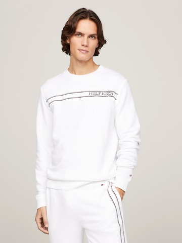 TOMMY HILFIGER Sweatshirt i vit: framsida