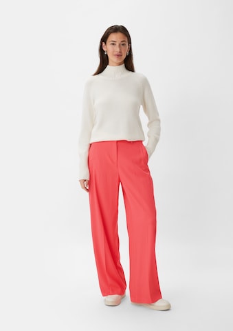 comma casual identity Wide leg Pleated Pants in Red: front