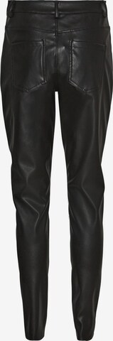 Coupe slim Pantalon 'CALLIE' Noisy may en noir