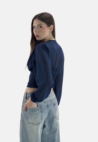 Elara Blouse in Blue