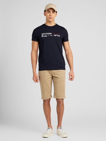 TOMMY HILFIGER T-shirt i blå