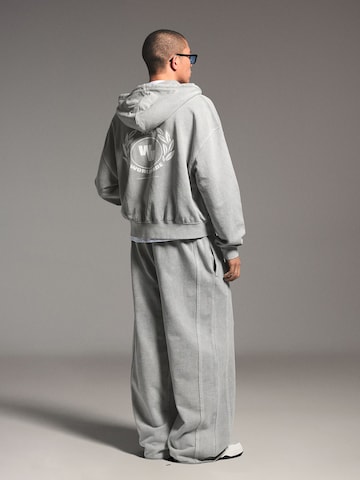 Bershka Широки крачоли Дънки в сиво