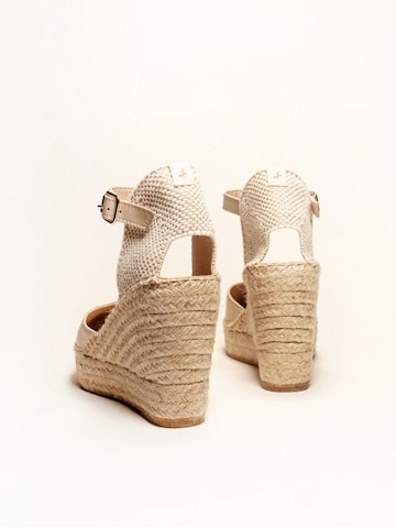 Décolleté sling 'Alpargata Cuña 10 cm' di Alhamas in beige