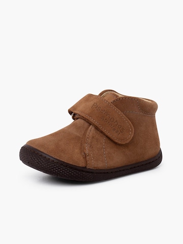 Pisamonas - Botas en gris: frente
