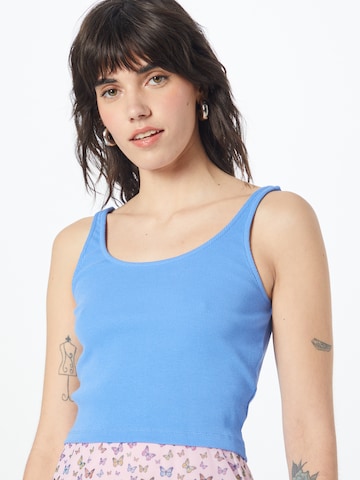 Top 'Nessa' di ONLY in blu