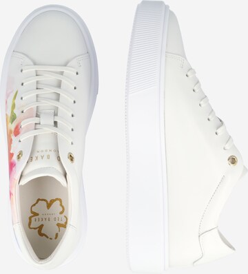 Ted Baker Sneakers low 'Tennia' i hvit