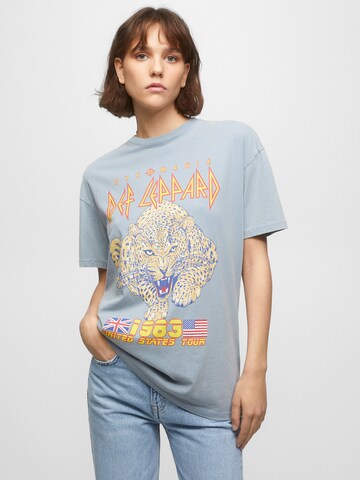 Pull&Bear Shirt in Blue: front