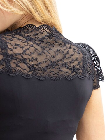 Nina von C. Trachtenbluse 'Nina' in Schwarz