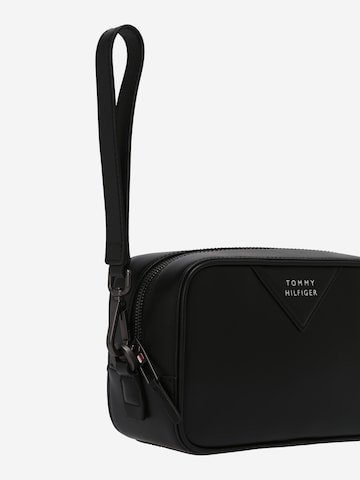 TOMMY HILFIGER Kulturtasche in Schwarz