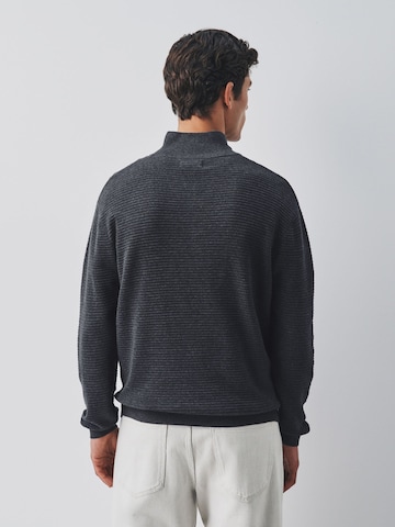 Pull-over Next en gris