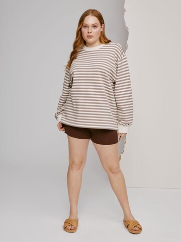 A LOT LESSSweater majica 'Carla' - bež boja