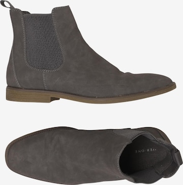 Pier One Stiefel 42 in Grau: Vorderseite