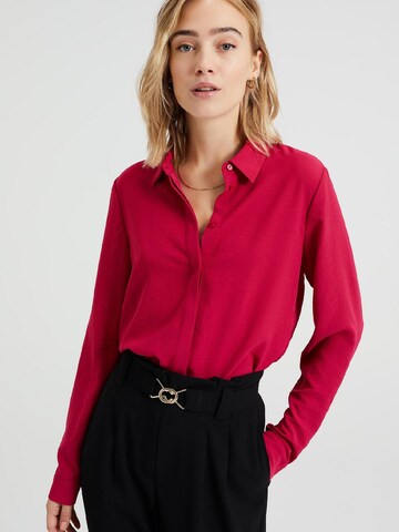 Camicia da donna di WE Fashion in rosa