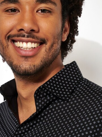 DESOTO Slim fit Button Up Shirt 'Kent' in Black