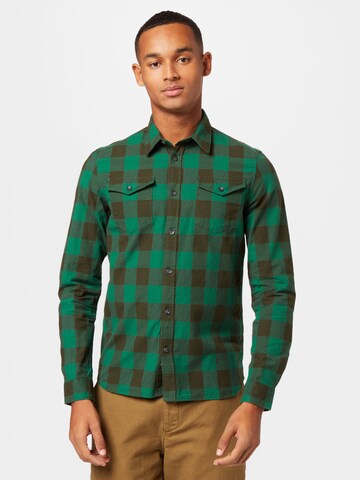 Petrol Industries Regular fit Button Up Shirt in Green: front