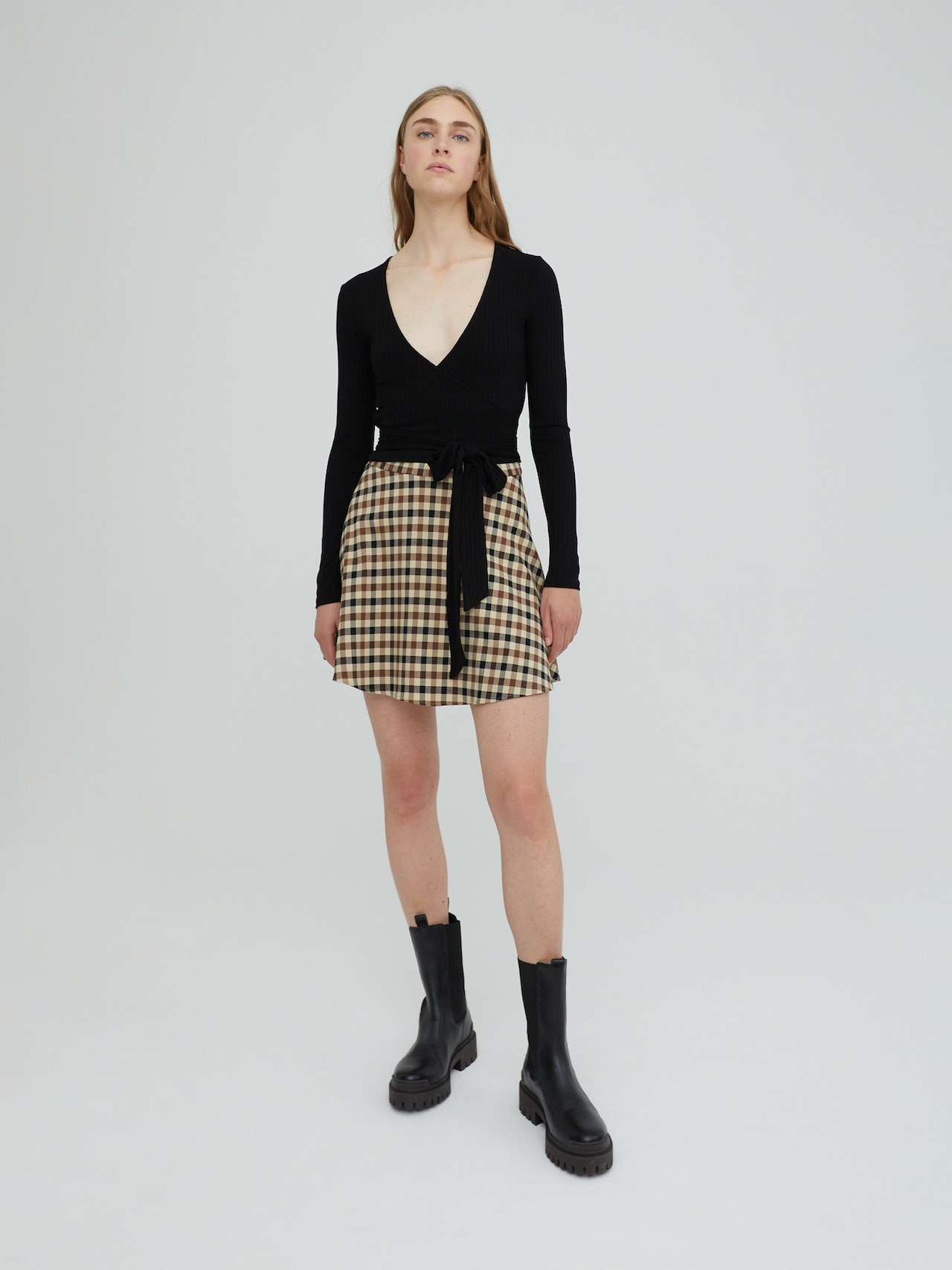 EDITED Shirt 'Sabrina' Zwart