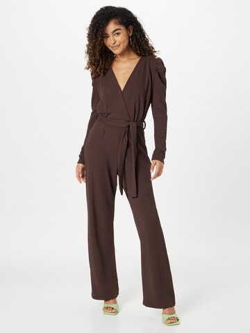 SISTERS POINT Jumpsuit 'EGINA' in Brown: front