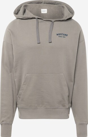 Sweat-shirt 'Bennet' MUSTANG en gris : devant