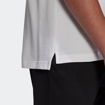 ADIDAS SPORTSWEAR Skinny Shirt 'Aeroready Essentials Piqué Small Logo' in Weiß